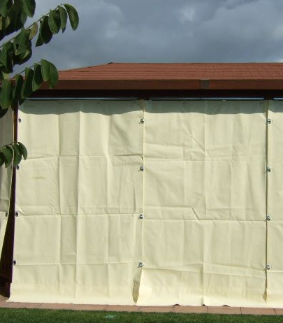 CHIUSURA GAZEBO IN LEGNO